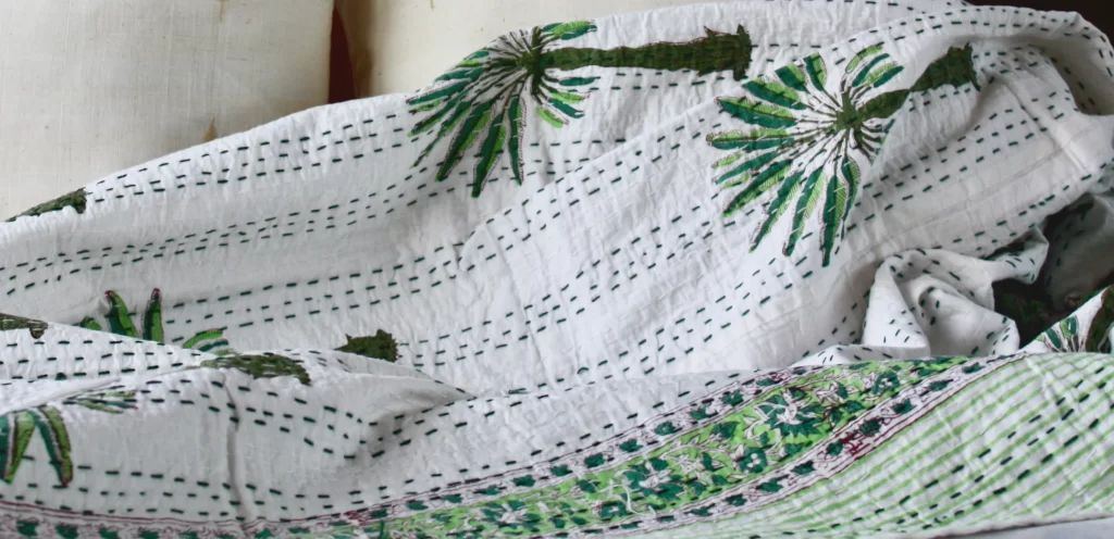 Bora Bora Kantha 4